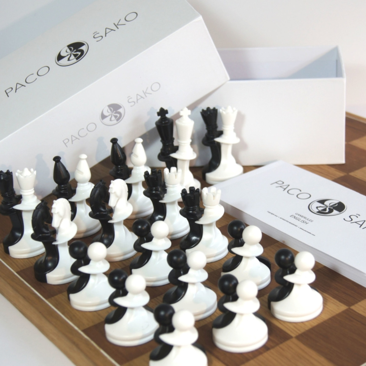 Paco Sako Peace Chess Game, Super Fun for Chess Lovers, Make Peace While  Playing Chess Foe 2 players, not War - Board Game for Peace Makers
